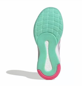 Giày cầu lông Adidas hỗ trợ chuyển động linh hoạt